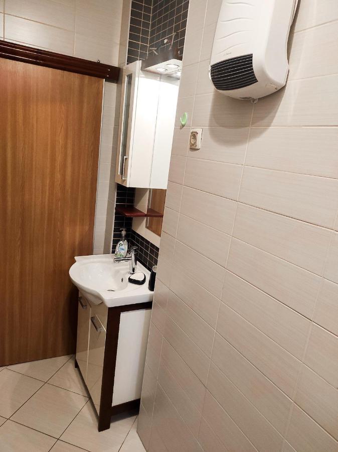 Center 1 Podgorica Apartment Bagian luar foto
